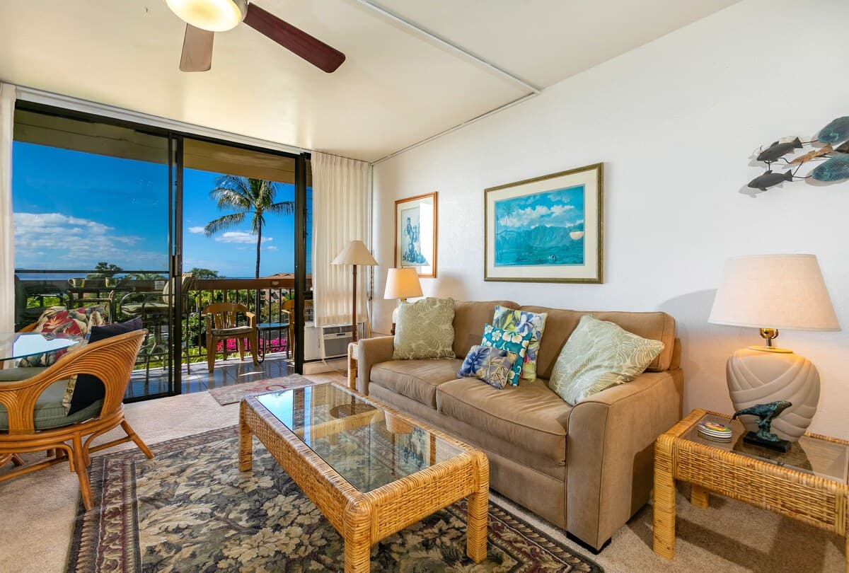 Condo in Kihei · ★4.85 · 1 bedroom · 2 beds · 1 shared bath - Photo 4