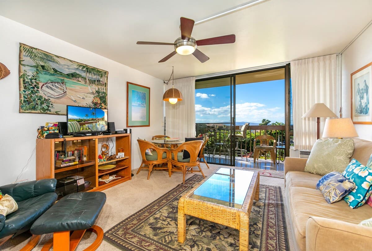 Condo in Kihei · ★4.85 · 1 bedroom · 2 beds · 1 shared bath - Photo 2