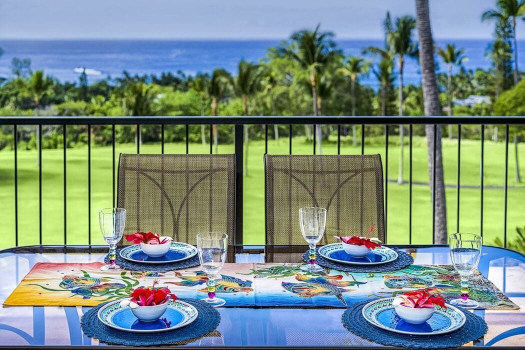 Condo in Kailua-Kona · ★4.73 · 3 bedrooms · 3 beds · 3 baths - Photo 1