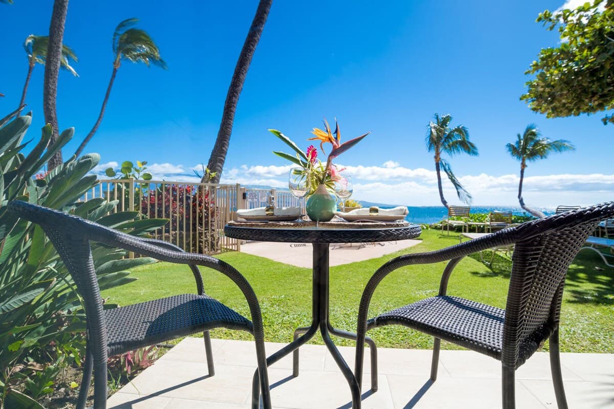 Condo in Maui County · ★4.66 · 1 bedroom · 2 beds · 1 private bath - Photo 2