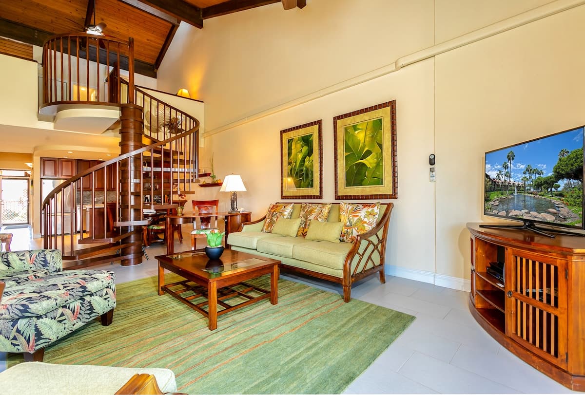 Condo in Kihei · ★4.88 · 2 bedrooms · 3 beds · 2 shared baths - Photo 4