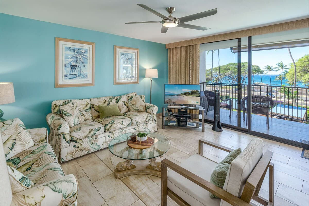 Condo in Kihei · ★4.89 · 2 bedrooms · 3 beds · 2 baths - Photo 2