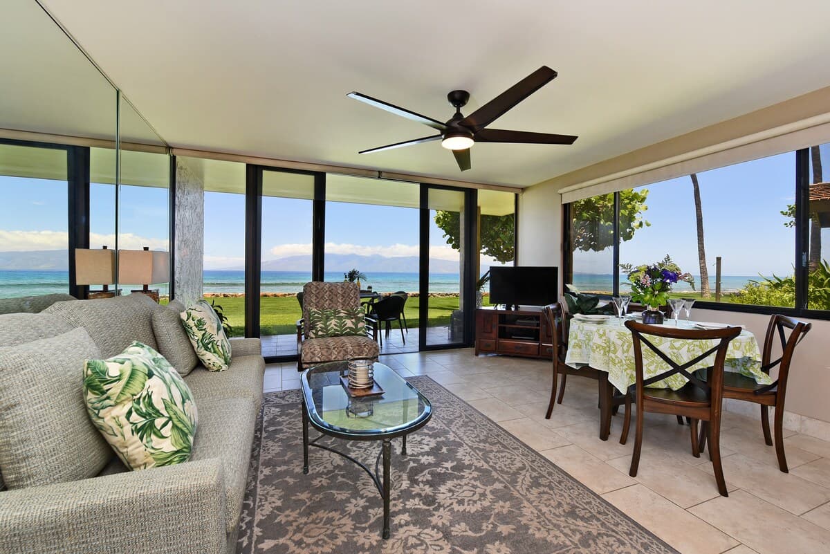 Condo in Lahaina · ★4.84 · 1 bedroom · 2 beds · 1 bath - Photo 3