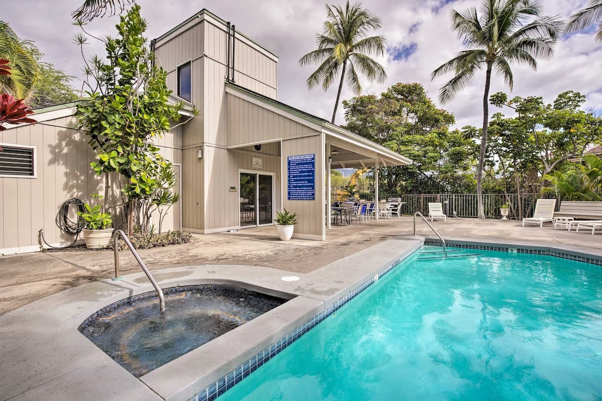 Condo in Kailua-Kona · ★4.64 · 2 bedrooms · 3 beds · 2 shared baths - Photo 2