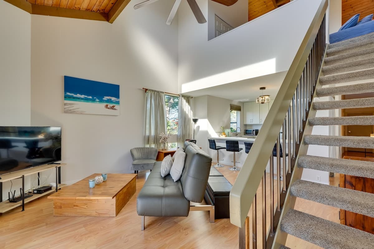 Condo in Kailua-Kona · ★4.64 · 2 bedrooms · 3 beds · 2 shared baths - Photo 3