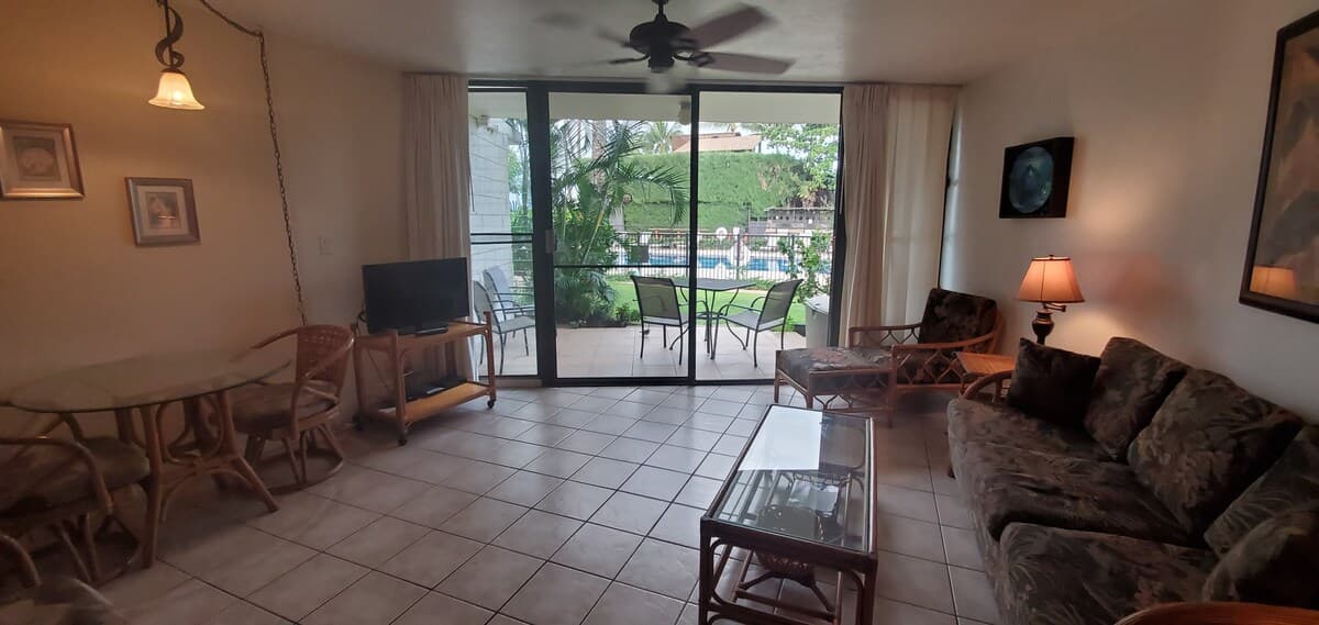 Condo in Kihei · ★5.0 · 1 bedroom · 2 beds · 1 private bath - Photo 5