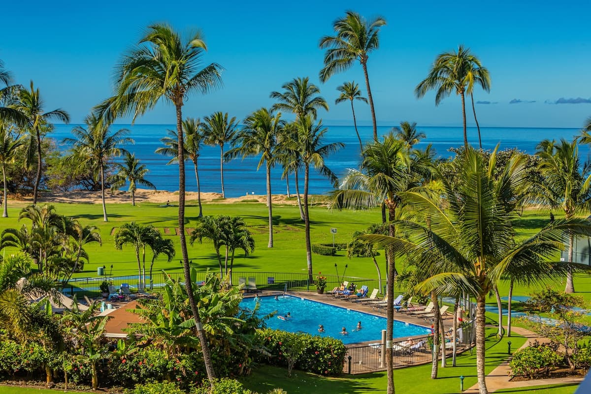 Condo in Kihei · ★4.6 · 1 bedroom · 2 beds · 2 baths - Photo 1