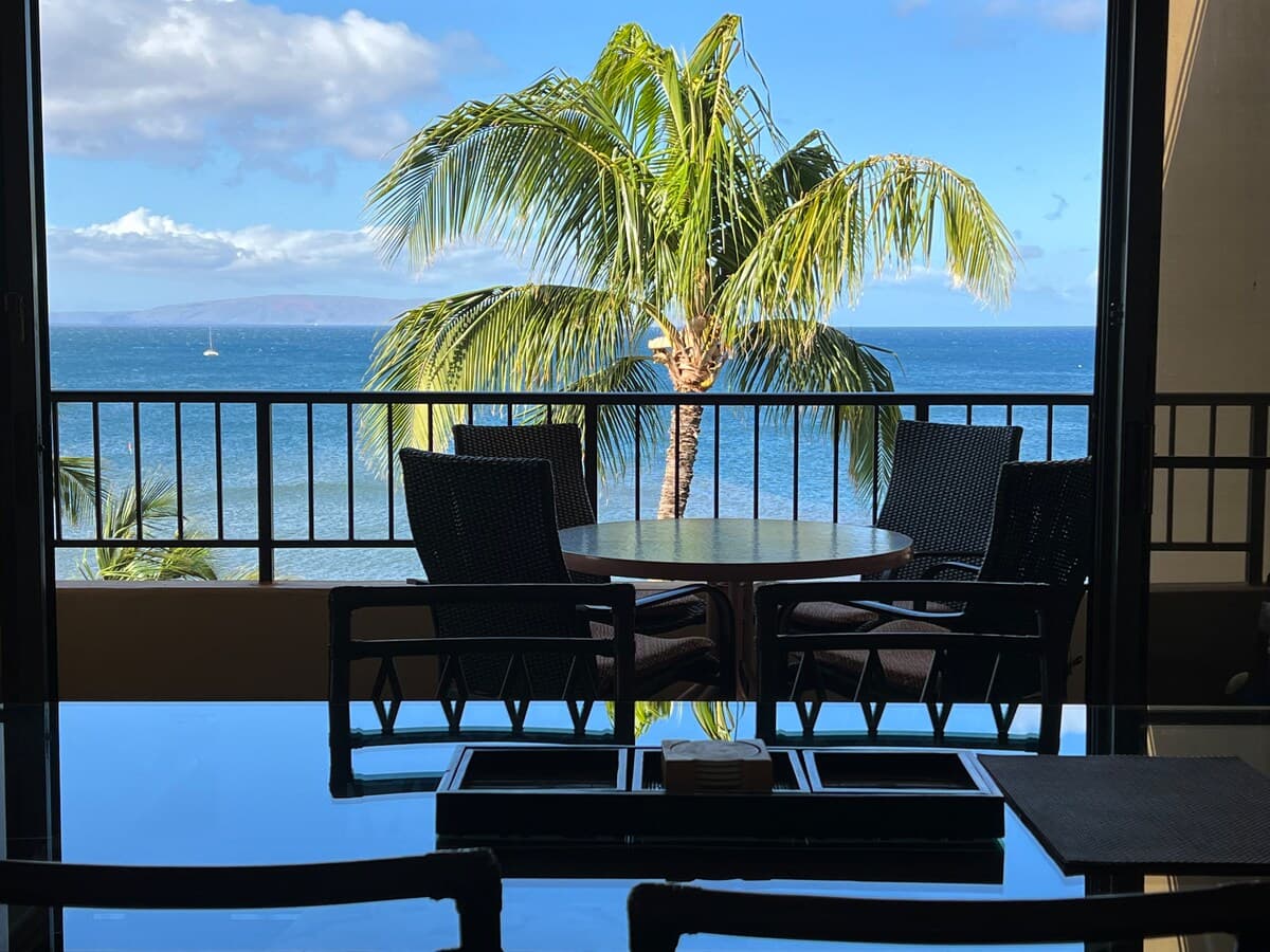 Condo in Kihei · ★4.75 · 2 bedrooms · 3 beds · 2 baths - Photo 3