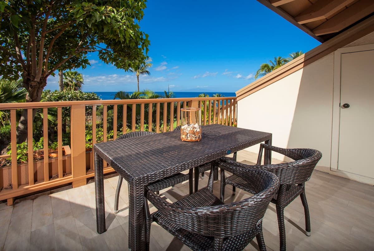 Condo in Kihei · ★4.96 · 2 bedrooms · 2 beds · 2 baths - Photo 1