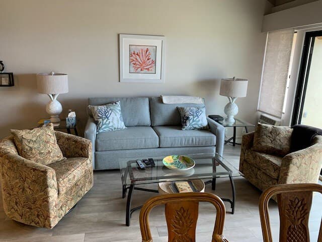 Condo in Kihei · ★4.96 · 2 bedrooms · 2 beds · 2 baths - Photo 3