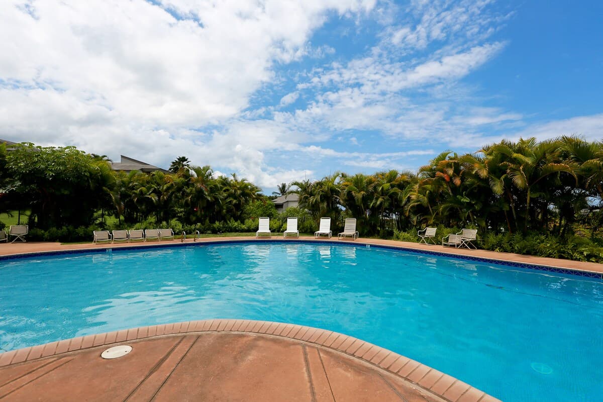 Condo in Wailea · ★4.14 · 2 bedrooms · 4 beds · 2 baths - Photo 2