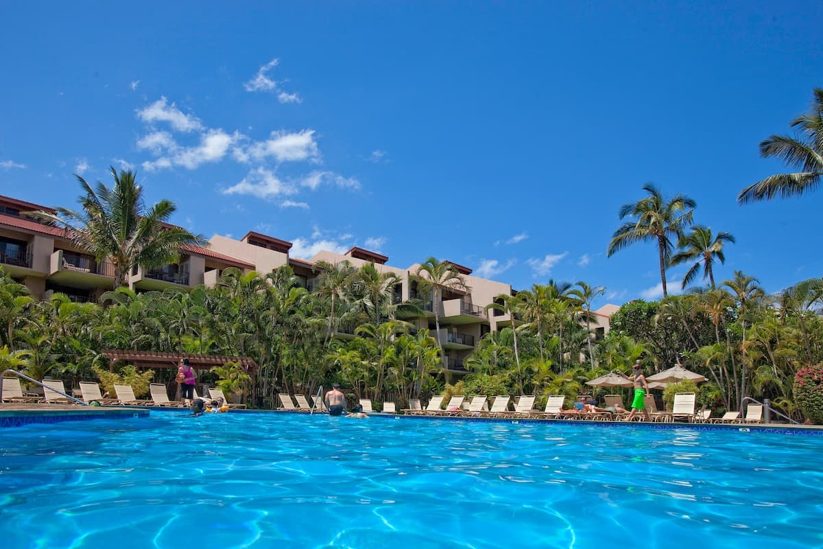 Condo in Kihei · ★4.67 · 1 bedroom · 2 beds · 2 private baths - Photo 2