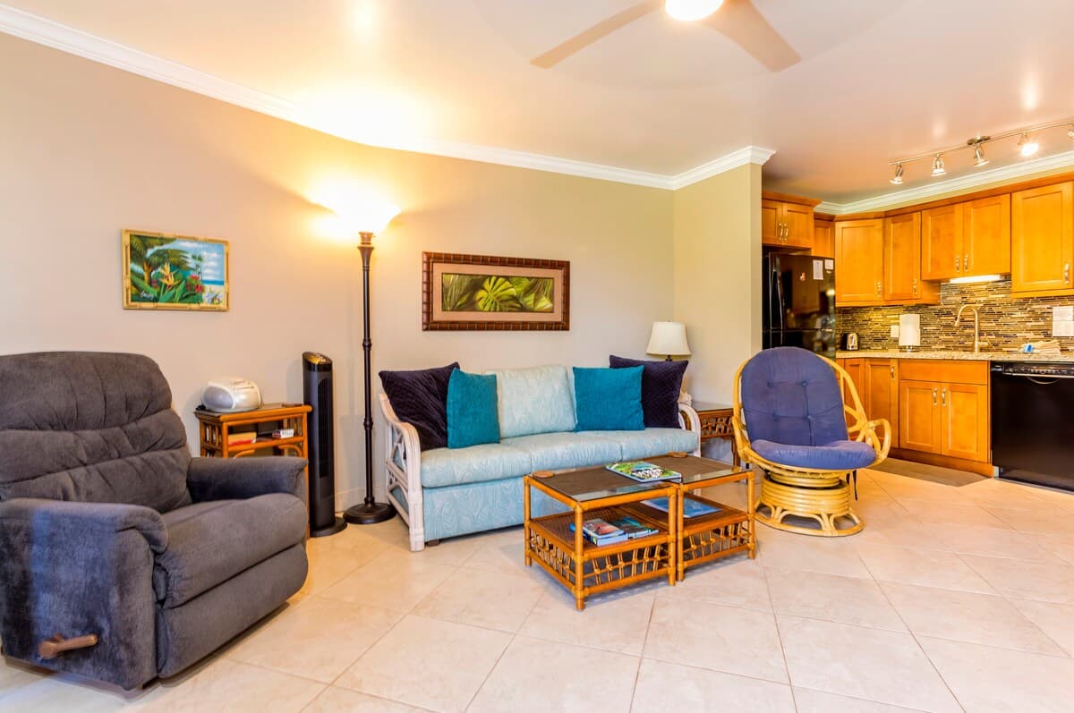 Condo in Kihei · ★4.89 · 1 bedroom · 2 beds · 1 private bath - Photo 3