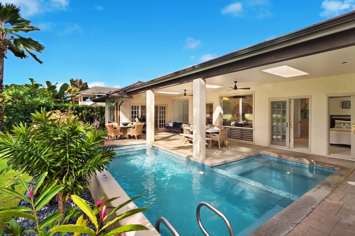 Home in Princeville · ★4.76 · 4 bedrooms · 7 beds · 3 baths - Photo 1