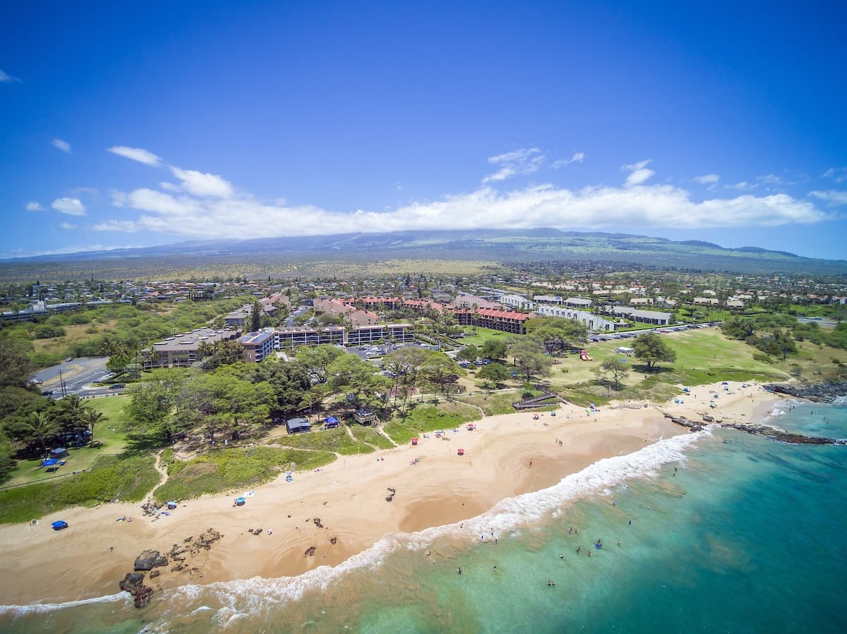Condo in Kihei · ★4.83 · 2 bedrooms · 4 beds · 2 baths - Photo 3