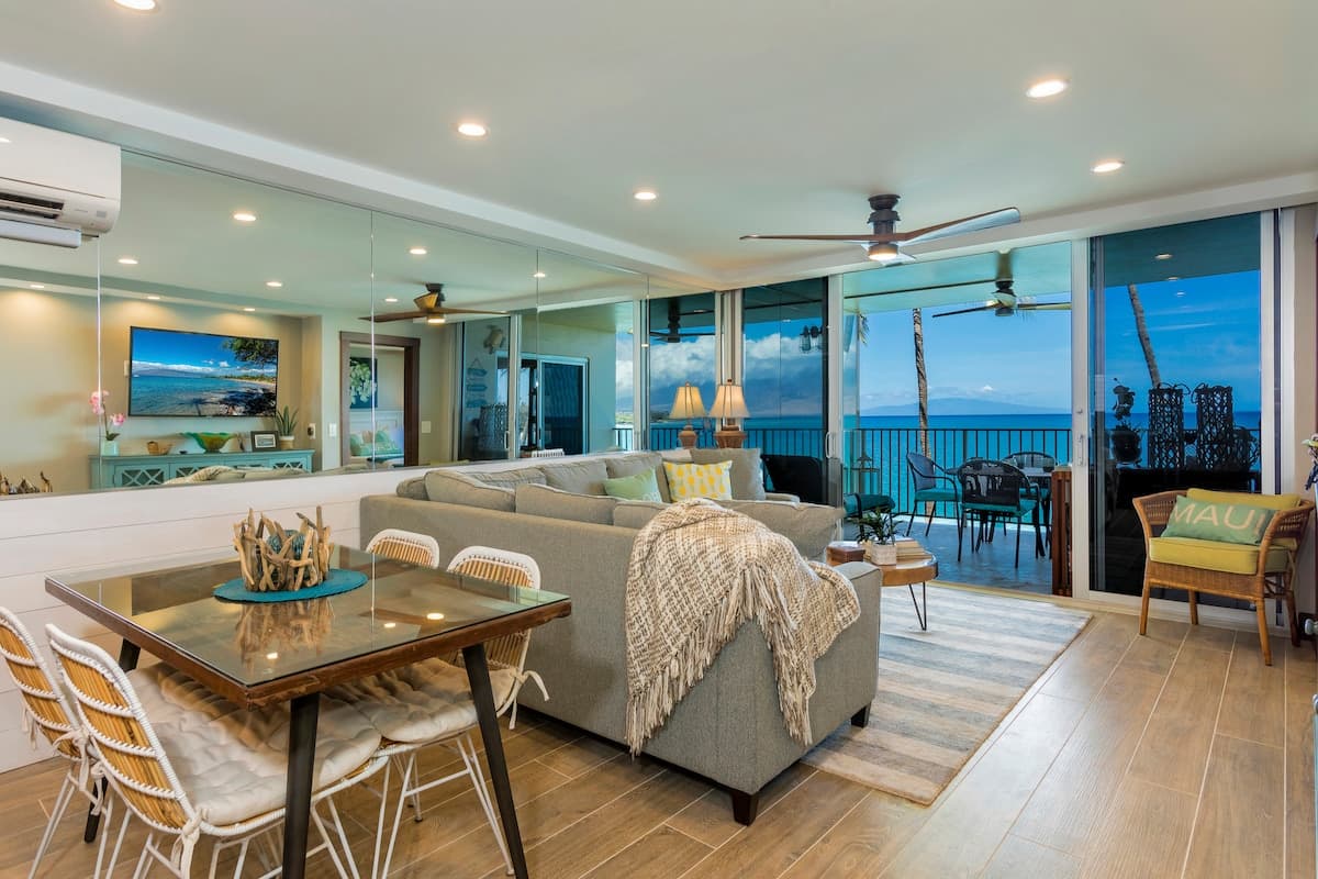 Condo in Kihei · ★5.0 · 2 bedrooms · 2 beds · 2 baths - Photo 3
