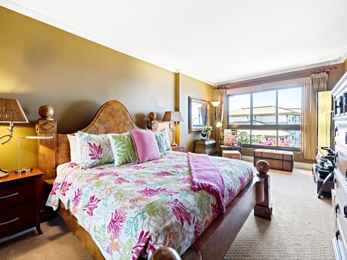 Condo in Kaanapali Beach · ★4.83 · 2 bedrooms · 2 beds · 2 baths - Photo 5