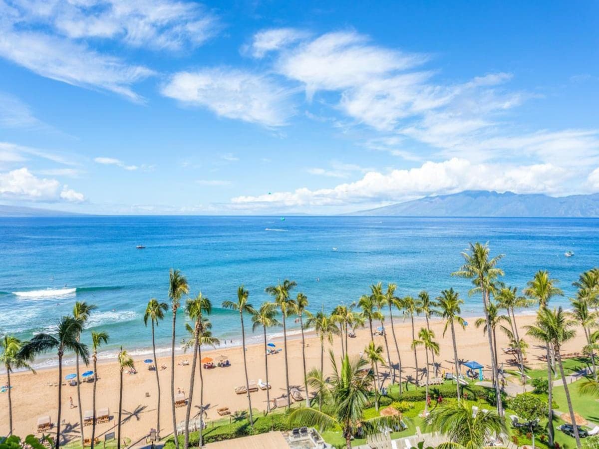 Condo in Kaanapali Beach · ★5.0 · 2 bedrooms · 2 beds · 2 baths - Photo 1