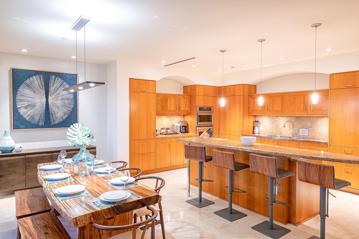 Condo in Kihei · ★4.98 · 2 bedrooms · 3 beds · 2 baths - Photo 1