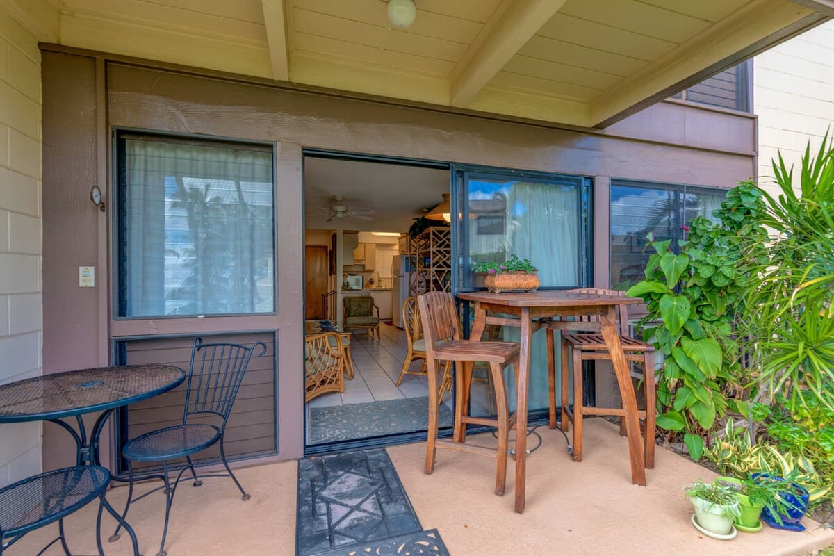 Condo in Maui County · ★4.57 · 1 bedroom · 1 bed · 1 private bath - Photo 2