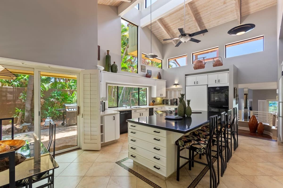Home in Kaanapali · ★4.83 · 4 bedrooms · 4 beds · 4.5 baths - Photo 3