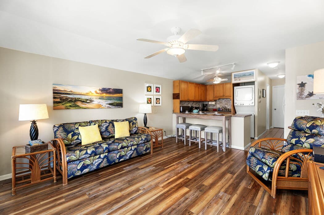 Condo in Kailua-Kona · ★4.83 · 1 bedroom · 2 beds · 1 bath - Photo 3