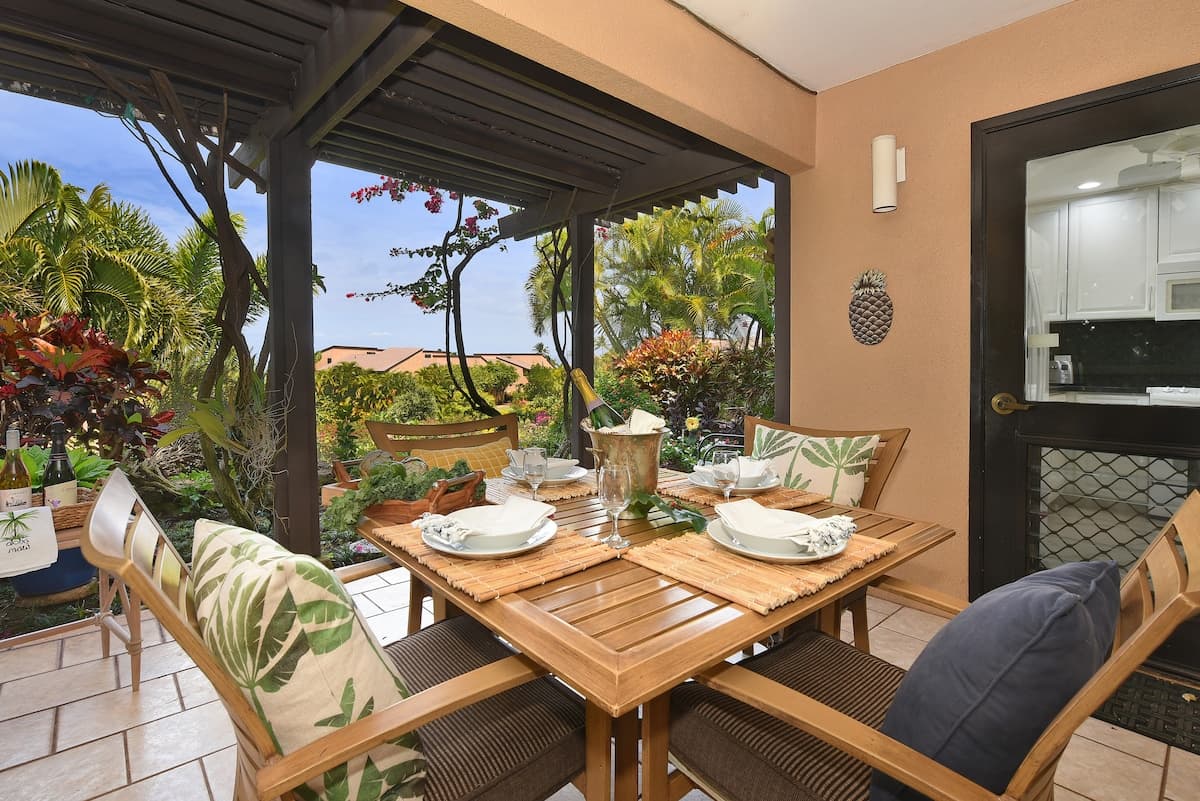 Condo in Kihei · ★4.67 · 1 bedroom · 2 beds · 2 baths - Photo 1