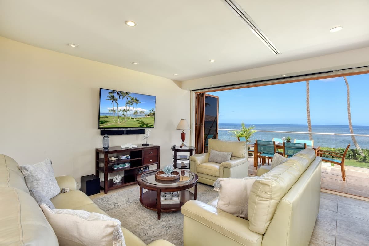 Condo in Kihei · ★4.89 · 3 bedrooms · 3 beds · 3 baths - Photo 5
