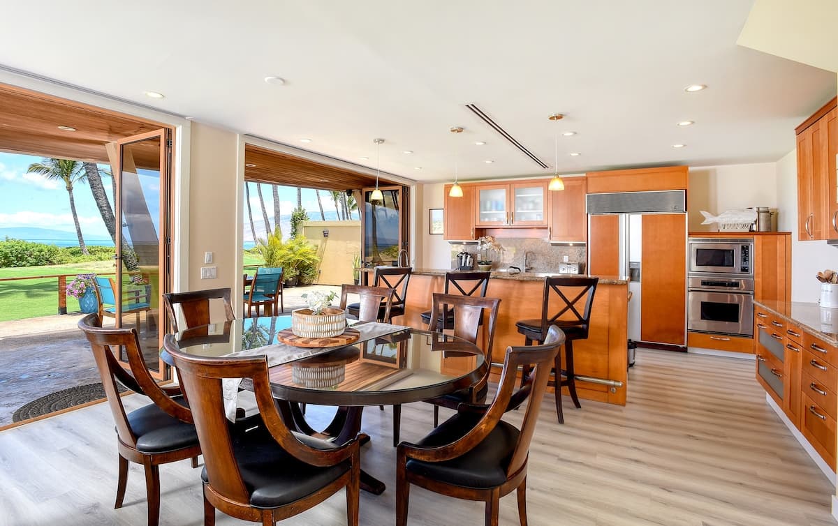 Condo in Kihei · ★5.0 · 3 bedrooms · 3 beds · 3 baths - Photo 2