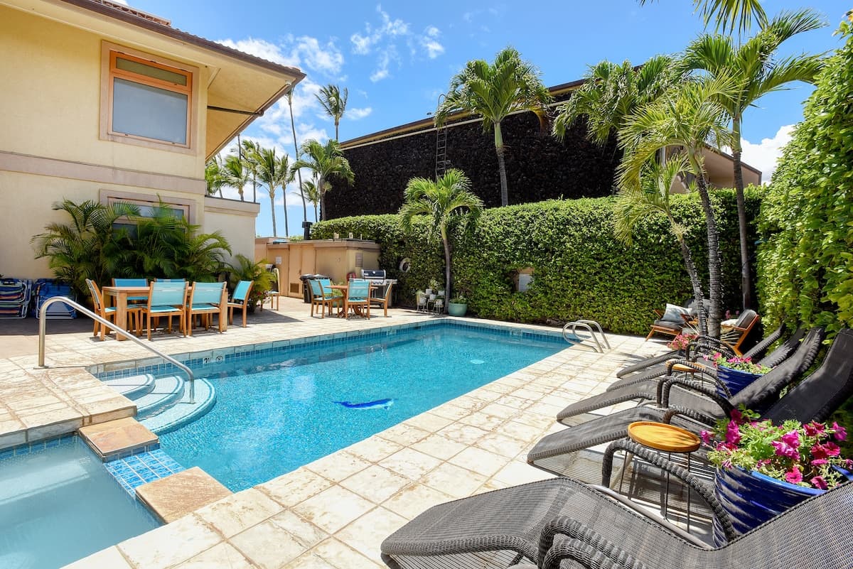 Condo in Kihei · ★5.0 · 3 bedrooms · 3 beds · 3 baths - Photo 4