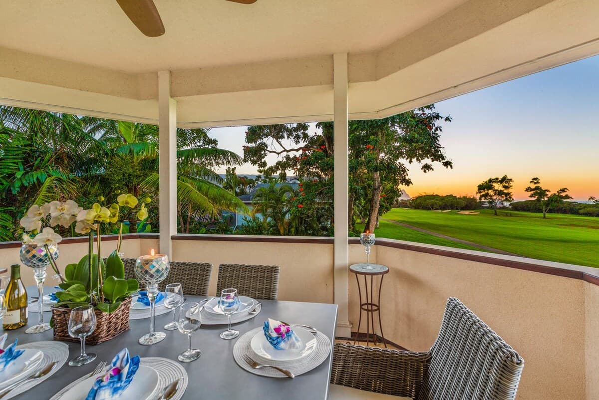 Home in Princeville · ★4.94 · 3 bedrooms · 6 beds · 3.5 shared baths - Photo 3
