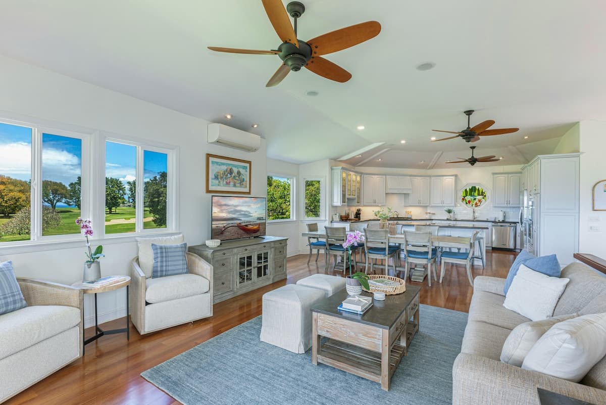 Home in Princeville · ★4.94 · 3 bedrooms · 6 beds · 3.5 shared baths - Photo 1