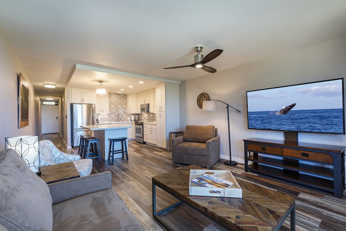 Condo in Kihei · ★4.8 · 1 bedroom · 3 beds · 2 baths - Photo 1