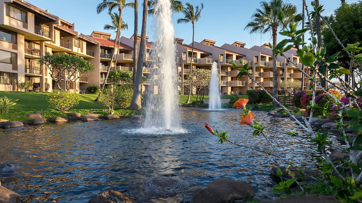 Condo in Kihei · ★4.8 · 1 bedroom · 3 beds · 2 baths - Photo 3
