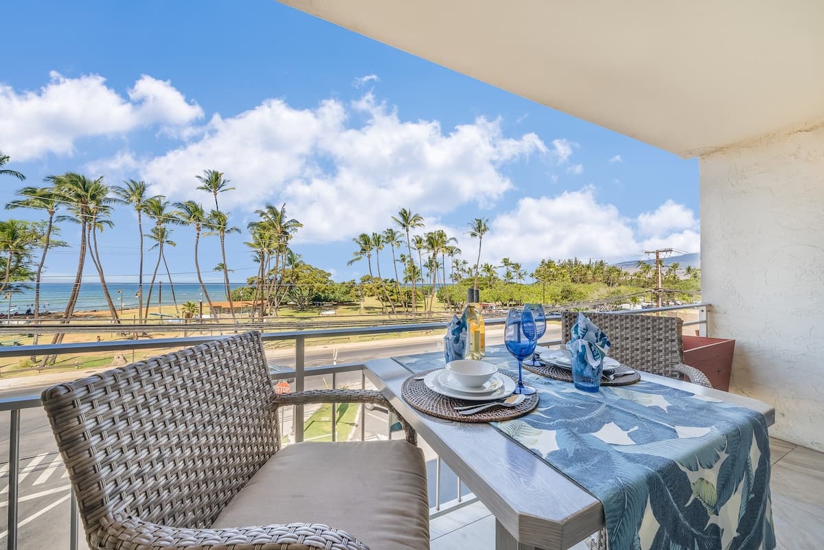 Condo in Kihei · ★4.81 · 1 bedroom · 2 beds · 1 bath - Photo 1