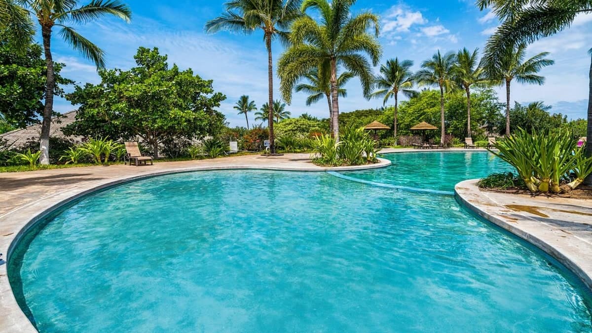Townhouse in Waimea · ★5.0 · 2 bedrooms · 2 beds · 2.5 baths - Photo 1