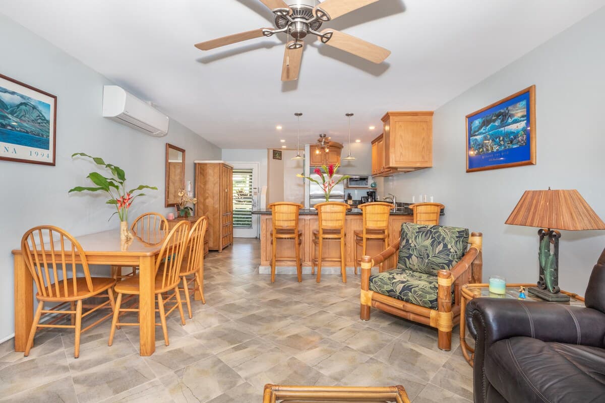 Condo in Lahaina · ★4.95 · 2 bedrooms · 3 beds · 2 baths - Photo 5