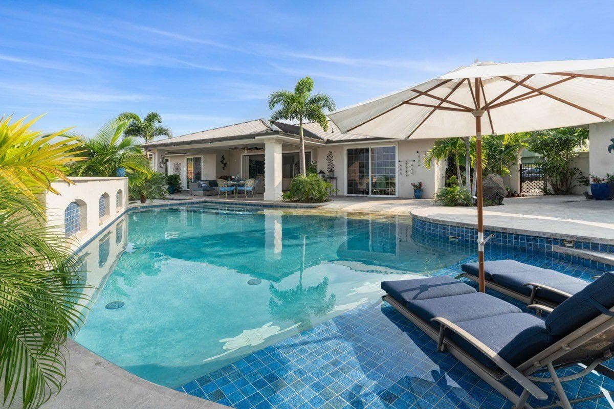 Home in Kailua-Kona · ★4.83 · 4 bedrooms · 4 beds · 4.5 baths - Photo 1