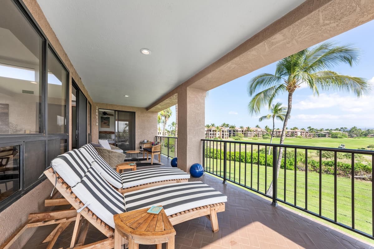 Condo in Waikoloa Beach Resort · ★4.88 · 2 bedrooms · 2 beds · 2.5 baths - Photo 2