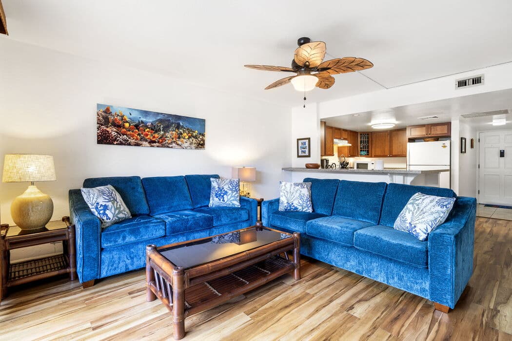 Condo in Kailua-Kona · ★4.86 · 2 bedrooms · 3 beds · 2 baths - Photo 2