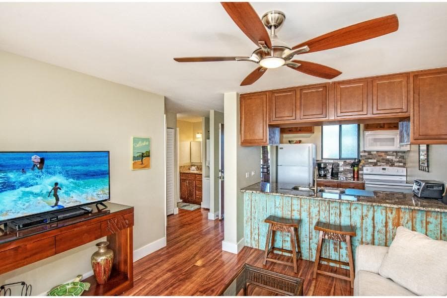 Condo in Kihei · ★5.0 · 1 bedroom · 3 beds · 1 private bath - Photo 5