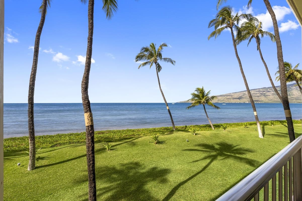 Condo in Kihei · ★4.71 · 1 bedroom · 2 beds · 1 bath - Photo 1