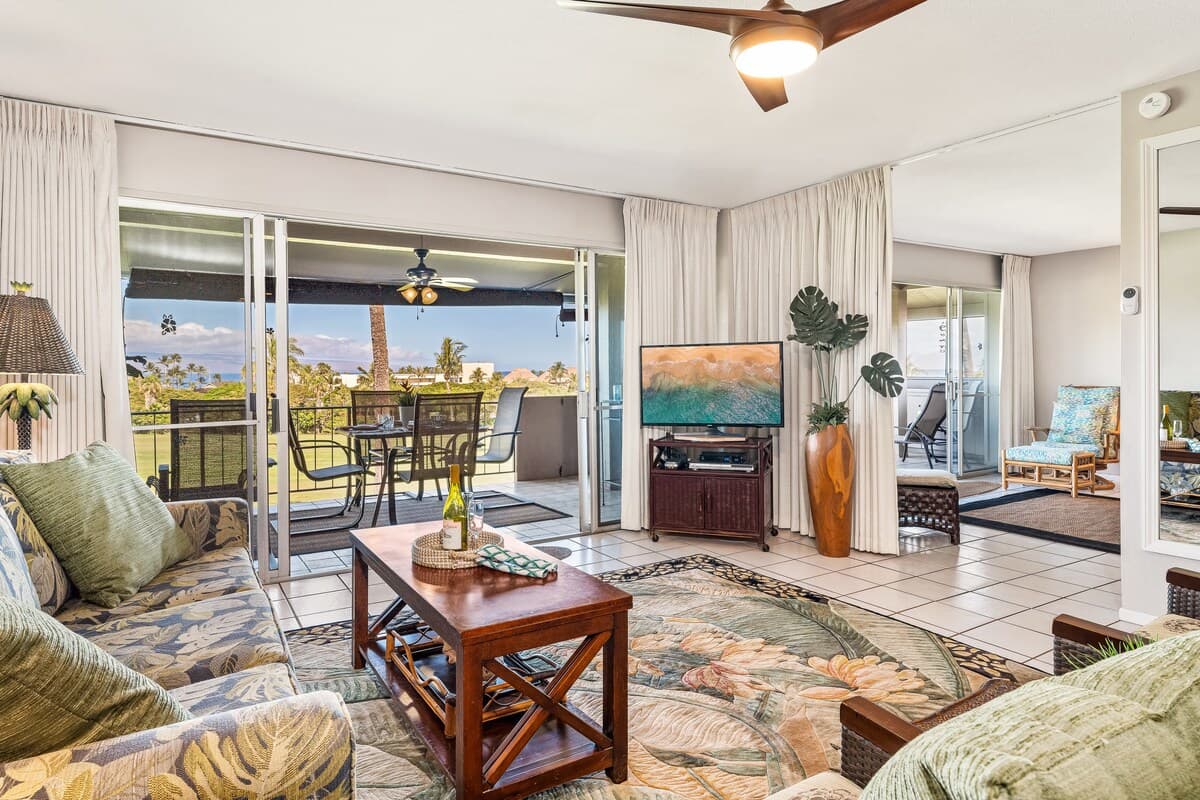 Condo in Lahaina · ★4.74 · 1 bedroom · 2 beds · 1 bath - Photo 3