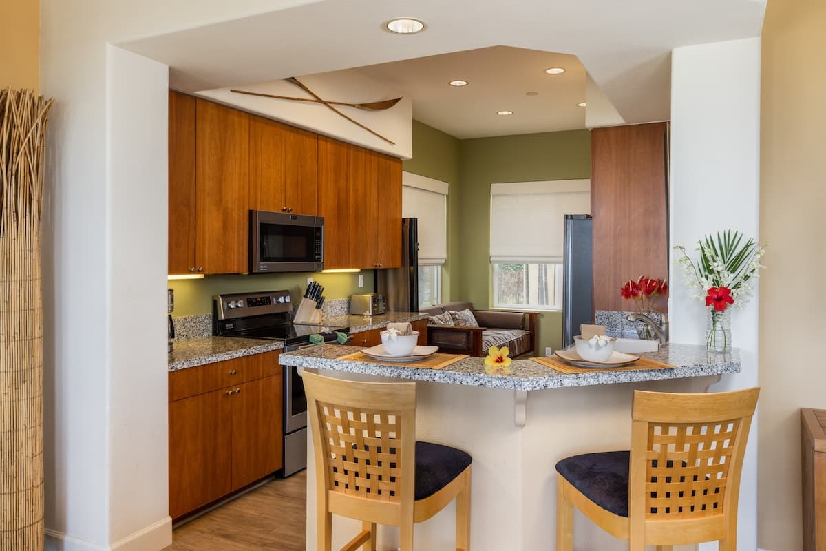 Condo in Waimea · ★5.0 · 2 bedrooms · 4 beds · 2 baths - Photo 4