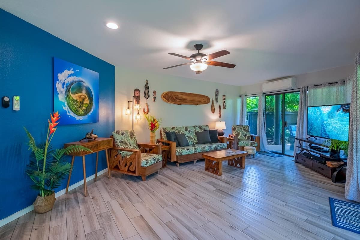 Condo in Princeville · ★4.68 · 2 bedrooms · 2 beds · 2 private baths - Photo 2