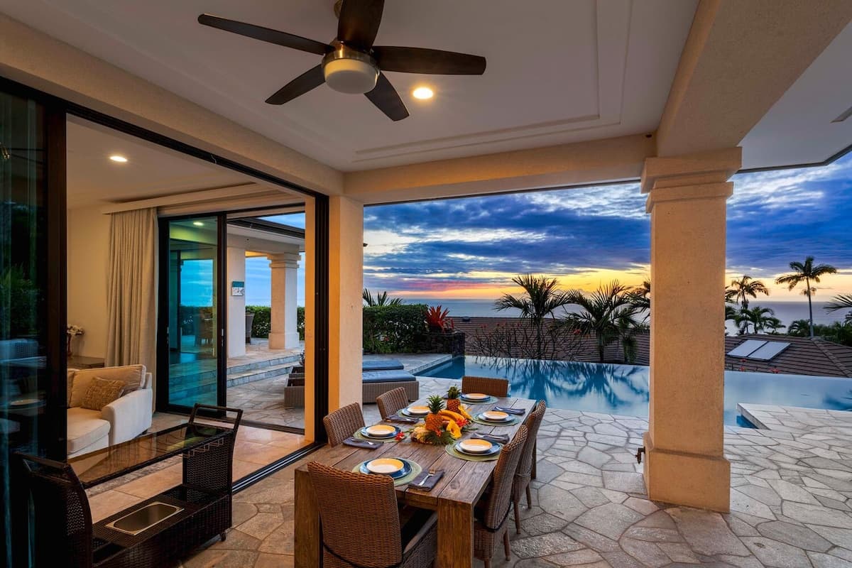 Home in Kailua-Kona · ★4.87 · 3 bedrooms · 8 beds · 3.5 baths - Photo 2