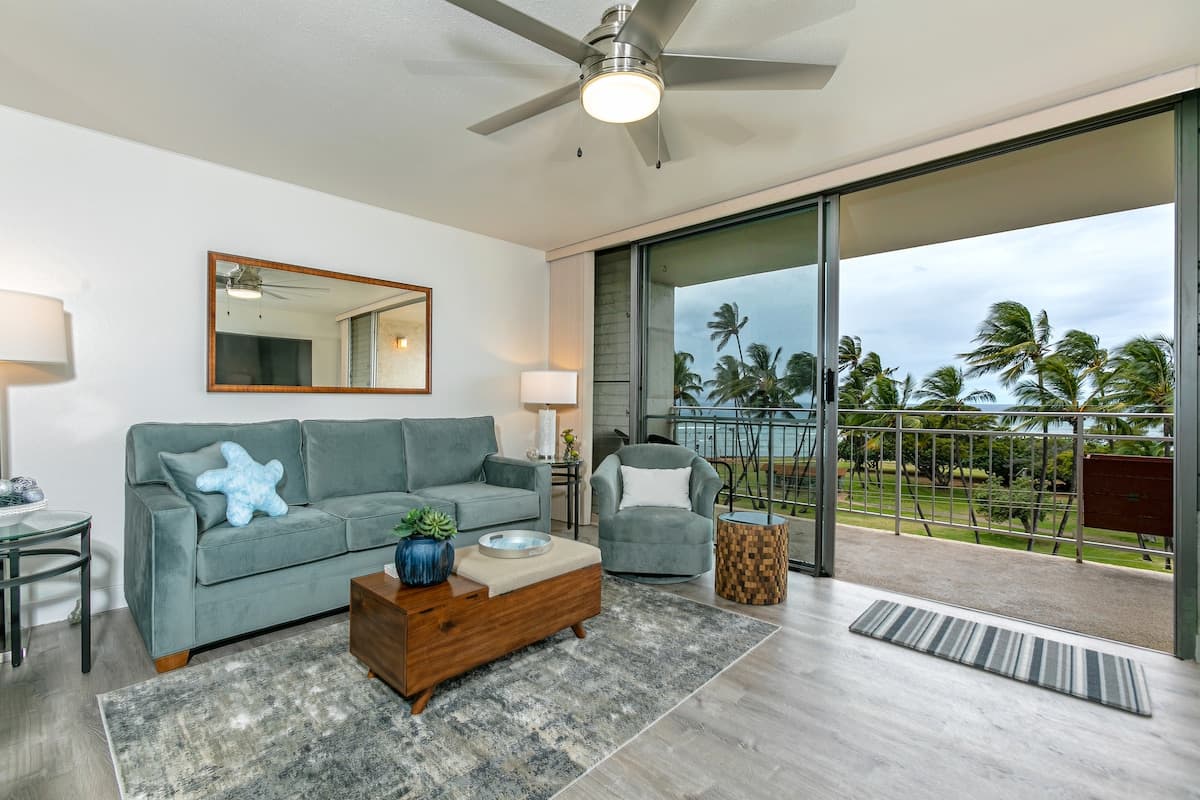Condo in Kihei · ★4.55 · 1 bedroom · 1 bed · 1 bath - Photo 5