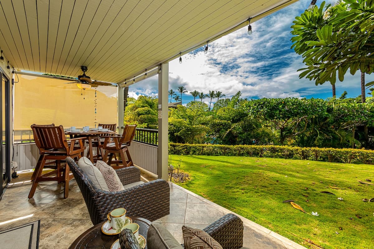 Condo in Kihei · ★4.84 · 2 bedrooms · 3 beds · 2 baths - Photo 4