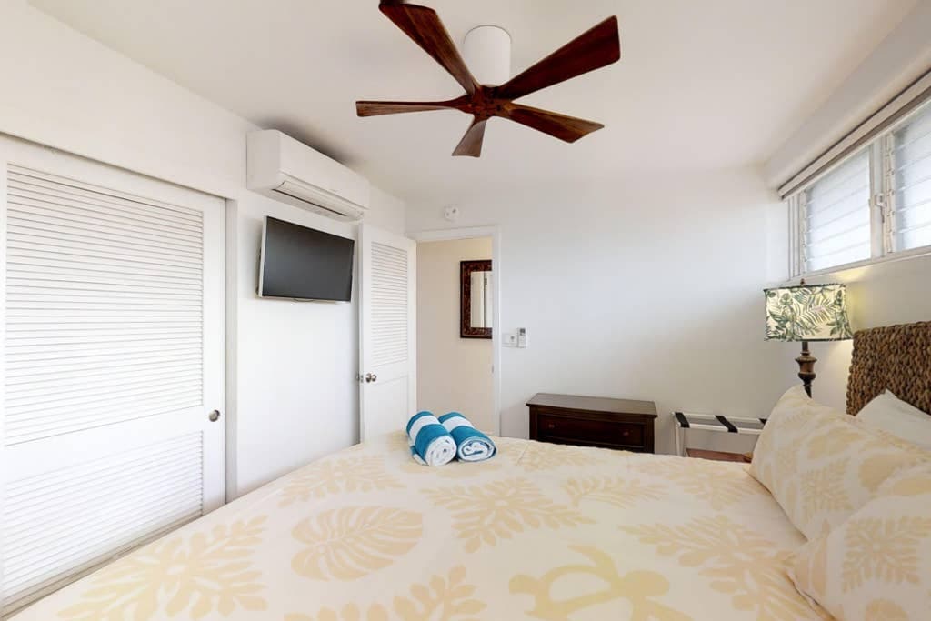 Hotel in Lahaina · ★4.89 · 1 bedroom · 2 beds · 1 private bath - Photo 5