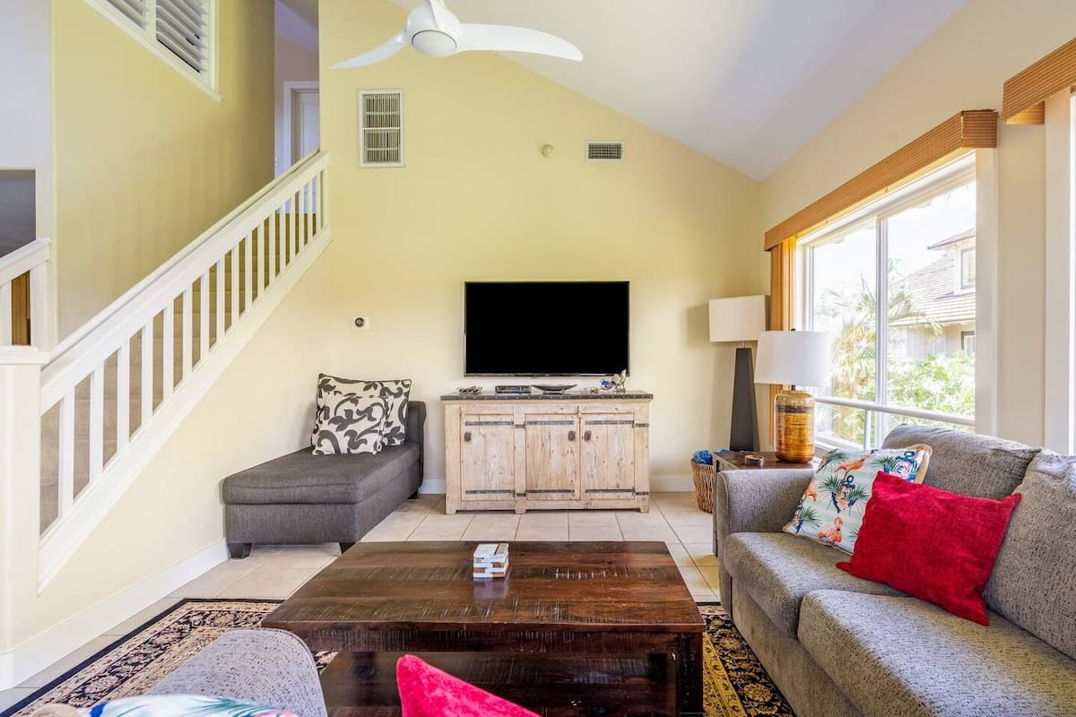Condo in Koloa · ★4.88 · 4 bedrooms · 6 beds · 3 private baths - Photo 4